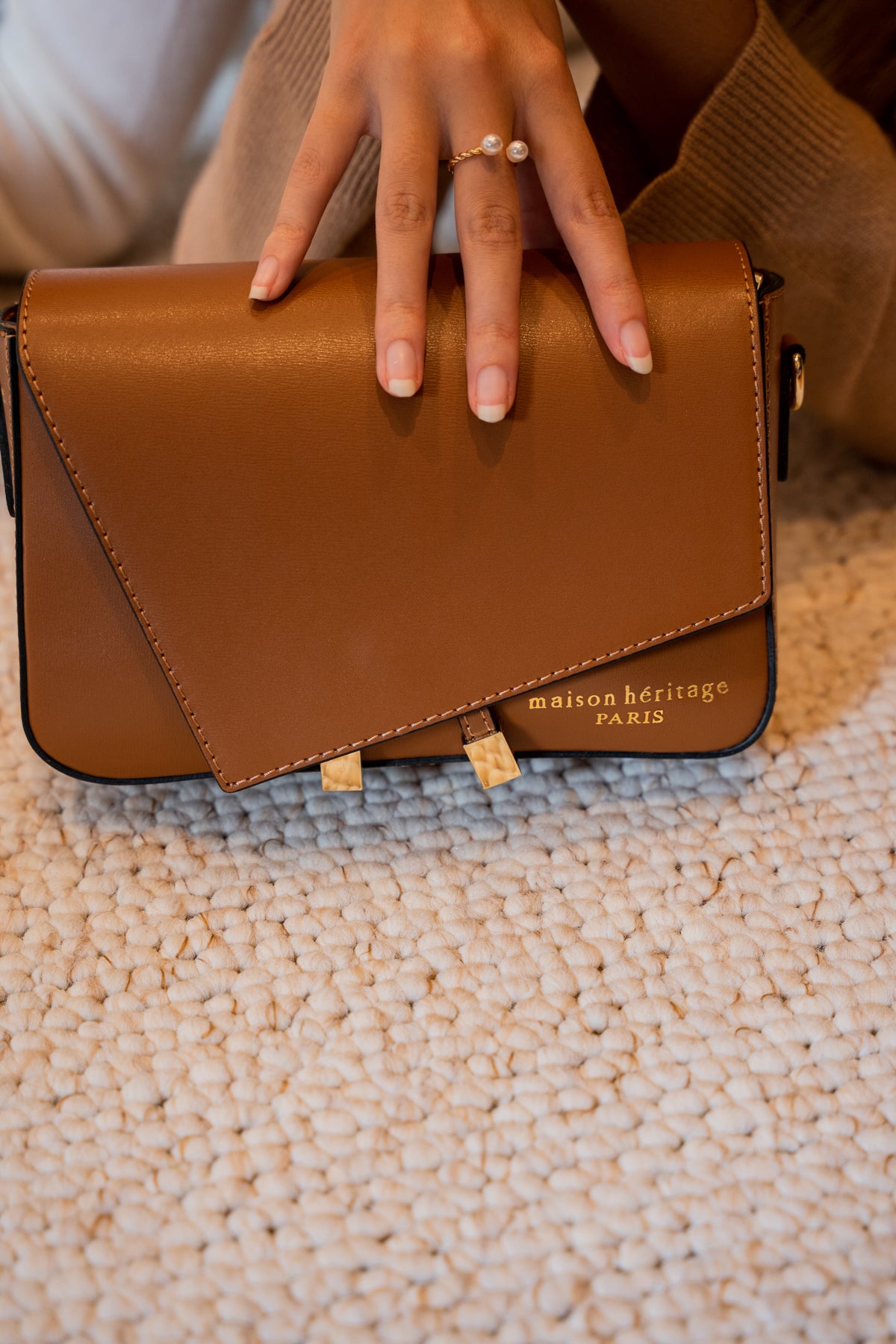Sac Bandouliere Aela Box - Camel Fonce