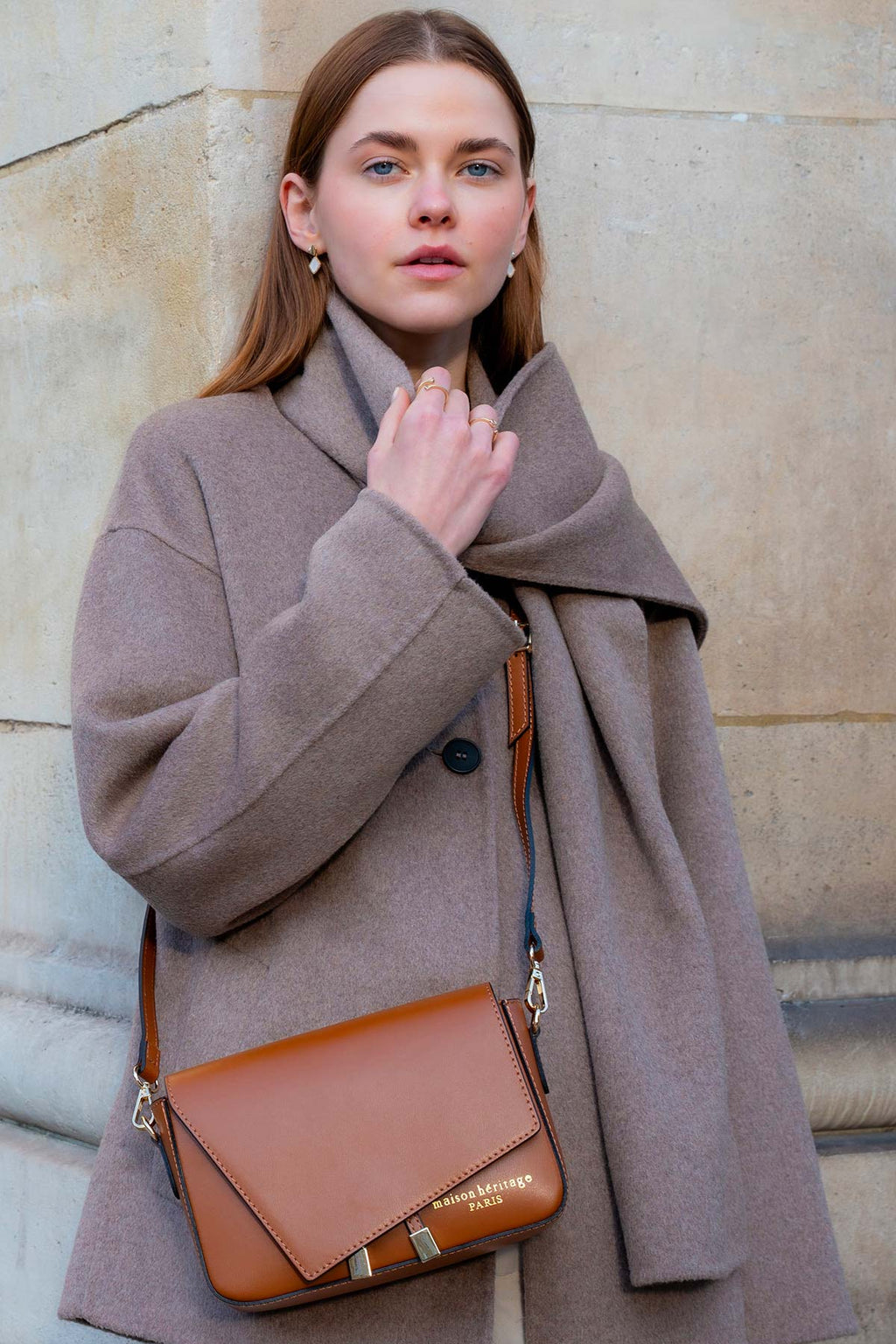 Sac Bandouliere Aela Box - Camel Fonce