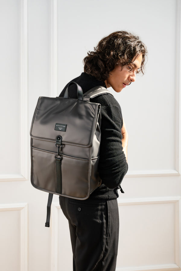 Dosi Backpack - Metallic Grey