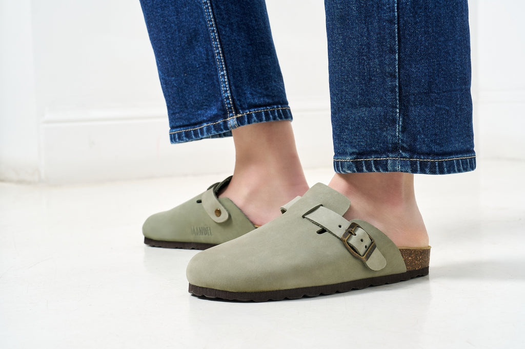 Noe Clogs - Green - Women