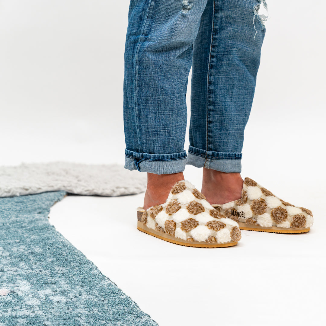 Angel Brown Slippers - Unisex