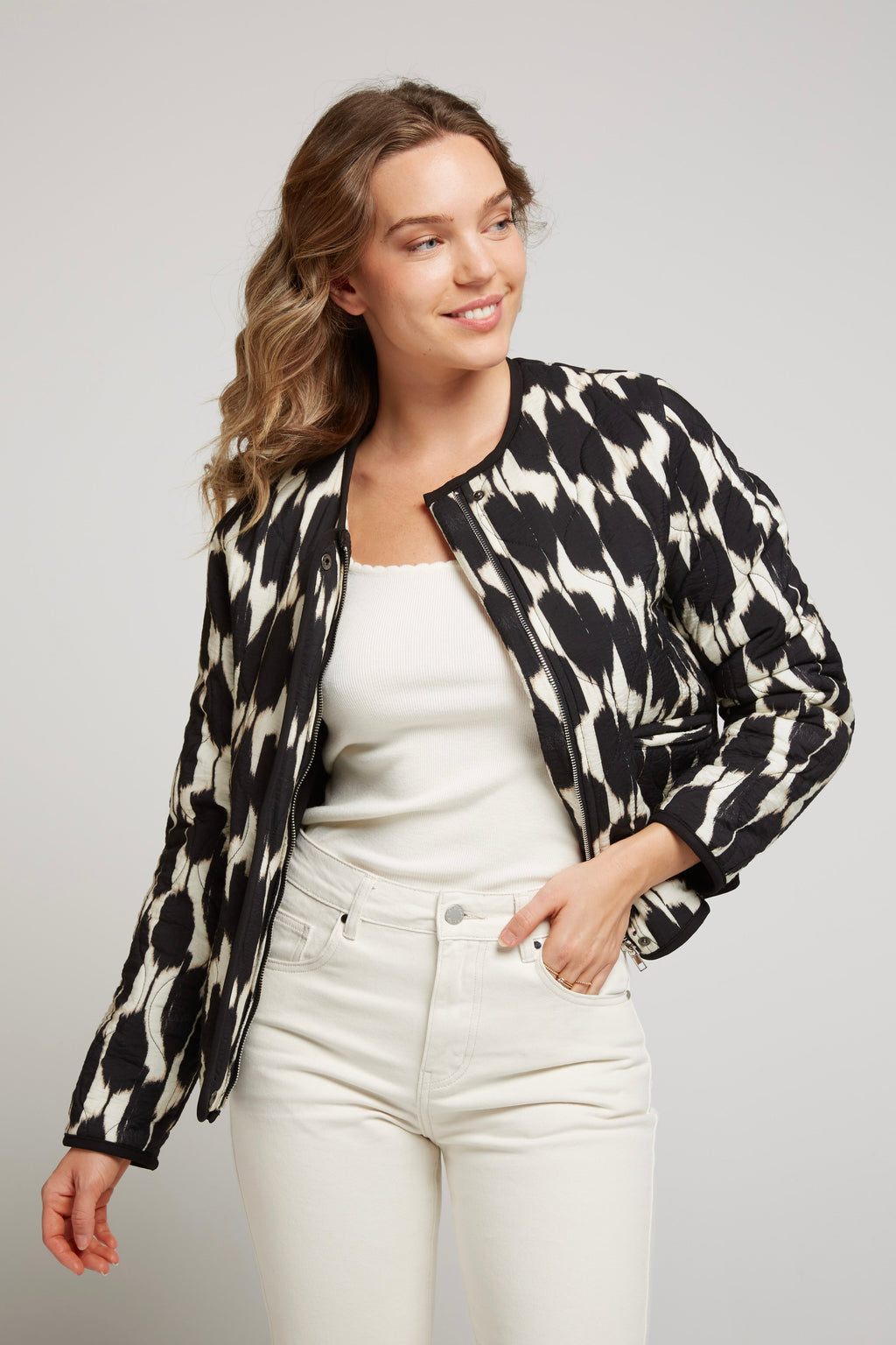 Veste Mikado