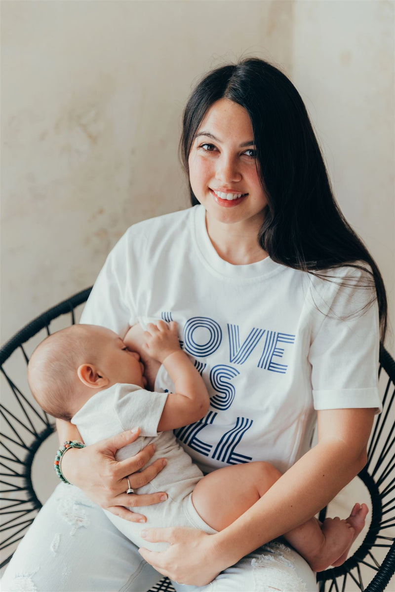 T-Shirt D'Allaitement Love Is All - Femme