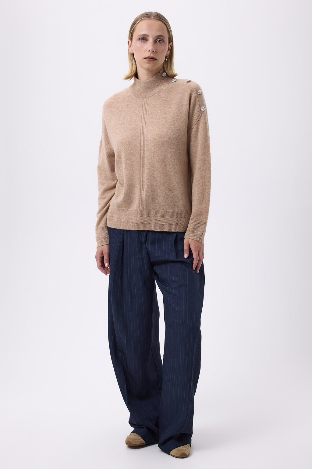 Miranda Rullekravebluse Med Smykkeknapper - Cremebeige - Dame