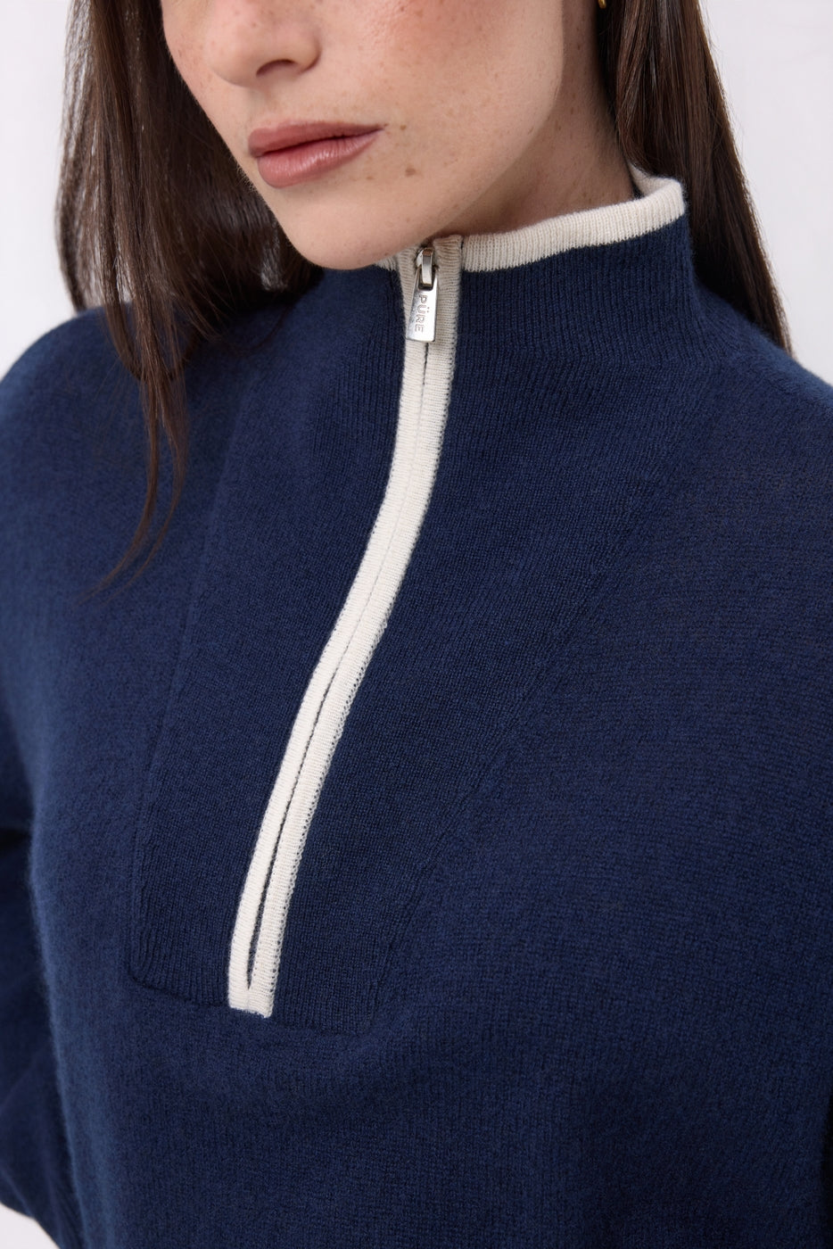 Jersey de cuello alto con cremallera y ribete Miska - Azul marino blanco - Mujer