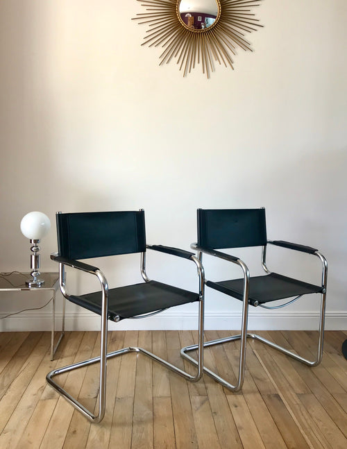 Paire De Fauteuils Design Tubulaires En Chrome Et Croute De Cuir - Années 70