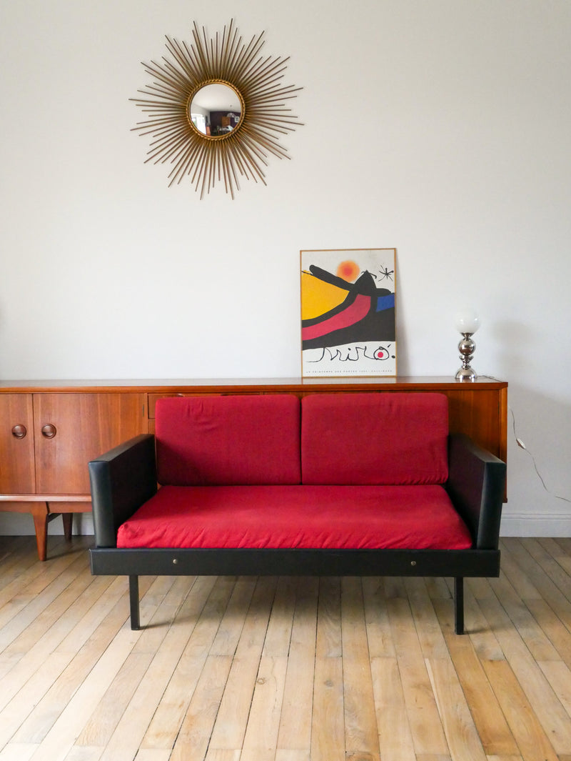 Canapé Day Bed En Skaï - Tissus Rouge Chiné Et Métal Noir - 1950