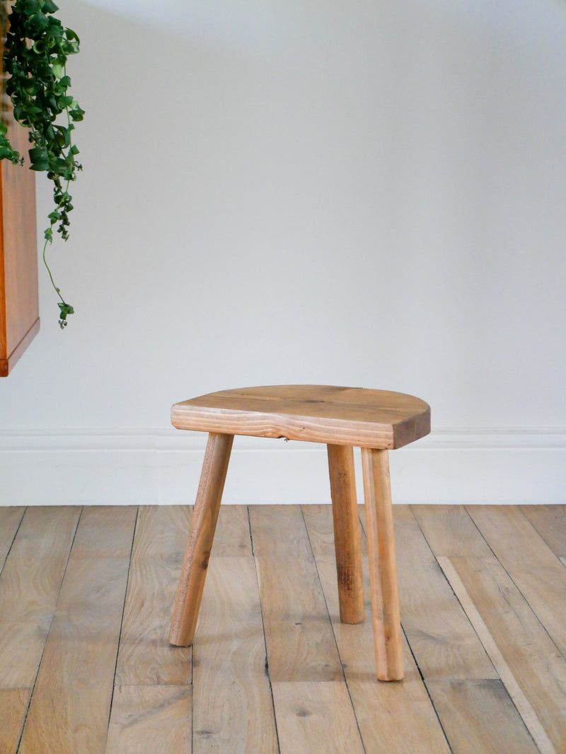 Tabouret Tripode En Bois - Vintage - 27 X 27 X 19 Cm