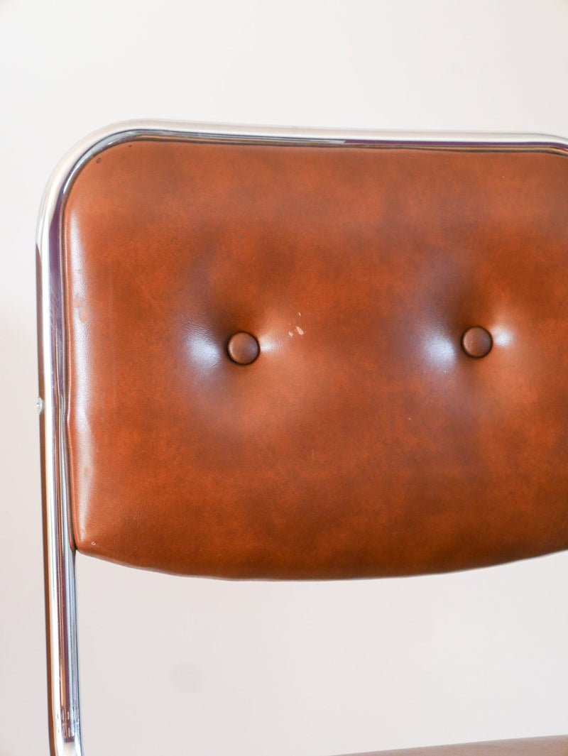 Paire De Chaises Pivoantes De Bureau En Chrome Et Skaï - Marron - Design - 1970