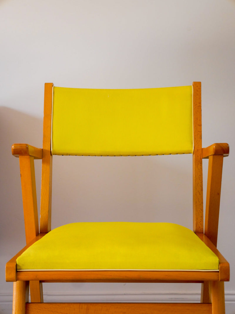 Fauteuil En Bois Blond Et Skaï Jaune - 1950