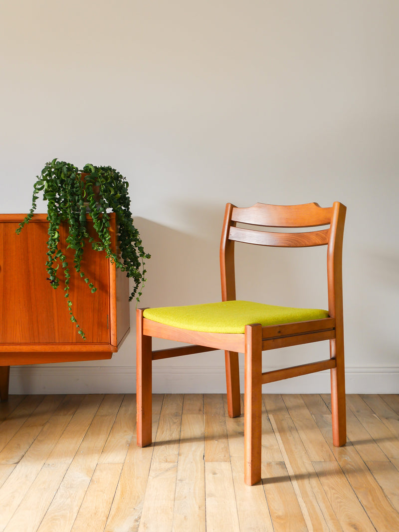 Ensemble De 4 Chaises En Pin Et Laine Bouillie - Vert - Entièrement Retapissées - Design Scandinave - 1960