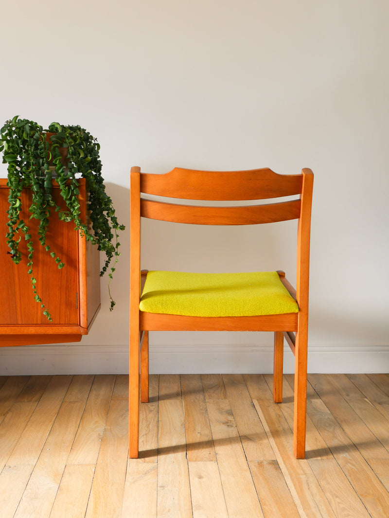 Ensemble De 4 Chaises En Pin Et Laine Bouillie - Vert - Entièrement Retapissées - Design Scandinave - 1960