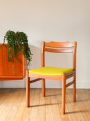 Ensemble De 4 Chaises En Pin Et Laine Bouillie - Vert - Entièrement Retapissées - Design Scandinave - 1960