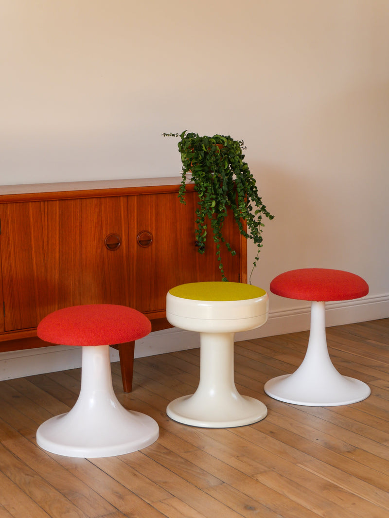 Tabouret En Plastique À Pieds Tulipe Et Tissus En Laine Bouillie Vert - Entièrement Retapissé - 1970