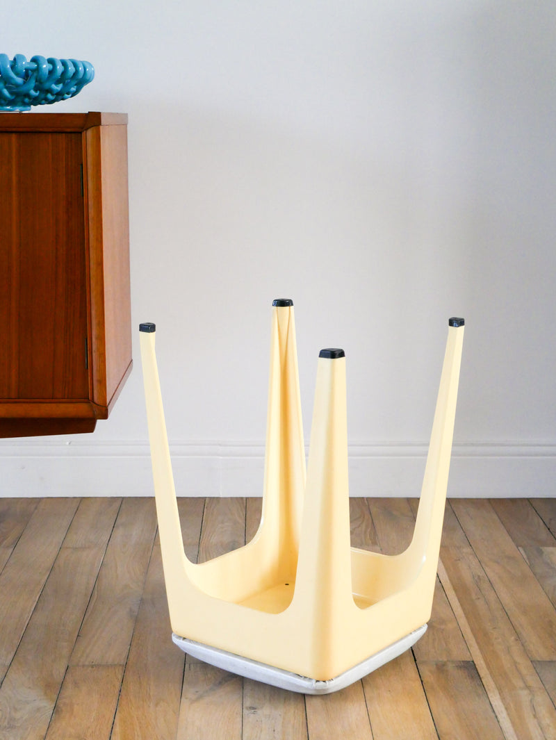 Tabouret Tripode En Plastique Et Assise En Skaï - Crème Et Gris - Signé Ami - 1970