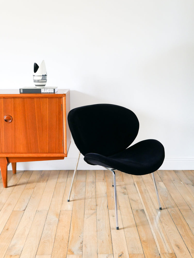 Fauteuil En Velours Ras Et Piètements Chrome - Noir - Dans Le Goût De Pierre Paulin - Design - 1970