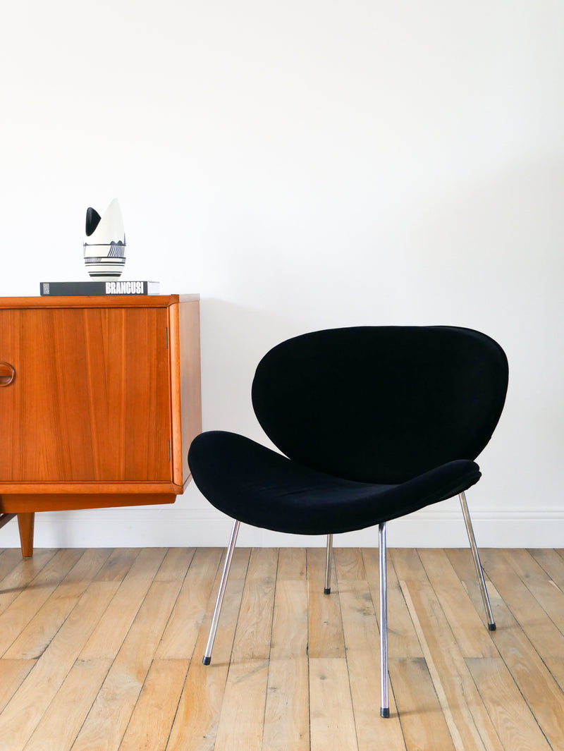 Fauteuil En Velours Ras Et Piètements Chrome - Noir - Dans Le Goût De Pierre Paulin - Design - 1970