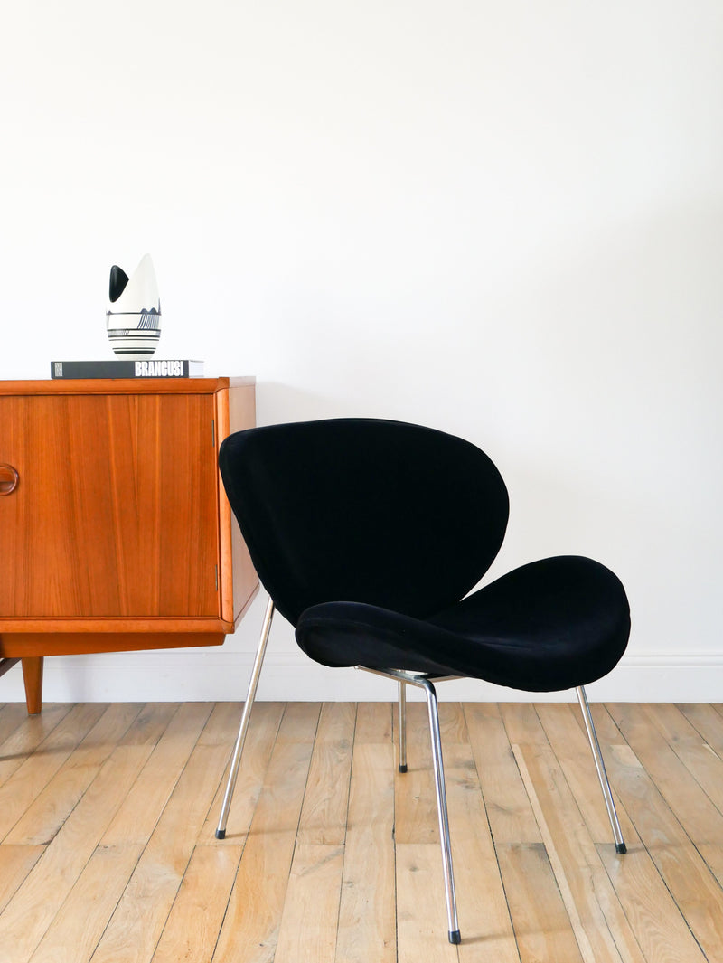 Fauteuil En Velours Ras Et Piètements Chrome - Noir - Dans Le Goût De Pierre Paulin - Design - 1970