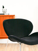 Fauteuil En Velours Ras Et Piètements Chrome - Noir - Dans Le Goût De Pierre Paulin - Design - 1970