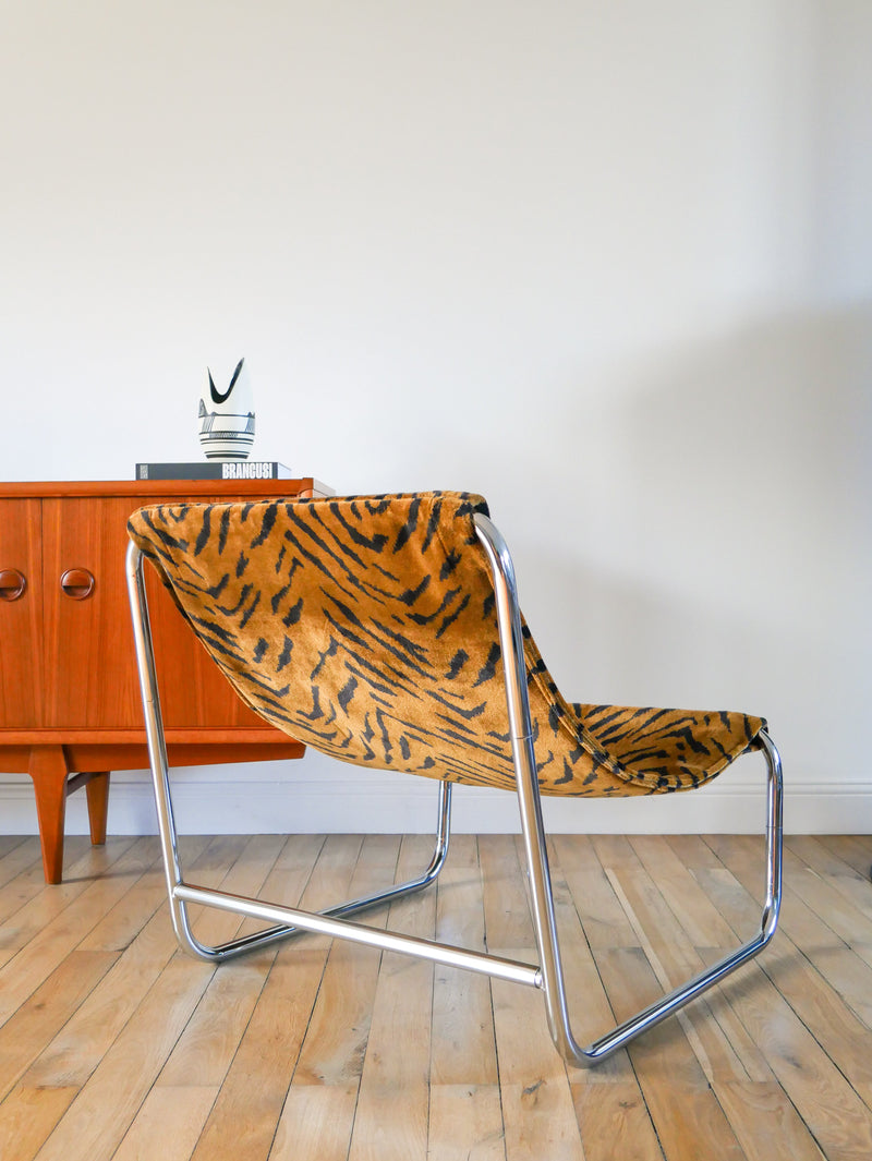 Lounge Chair / Fauteuil Tubulaire Piètements En Chrome - Retapissé En Tissus Zèbre - Marron Et Noir - Par Michel Boyer - Design - 1970