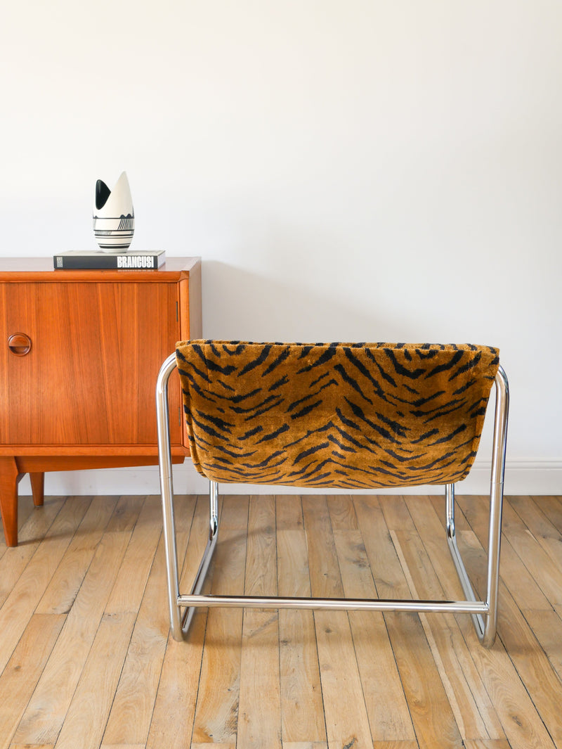 Lounge Chair / Fauteuil Tubulaire Piètements En Chrome - Retapissé En Tissus Zèbre - Marron Et Noir - Par Michel Boyer - Design - 1970