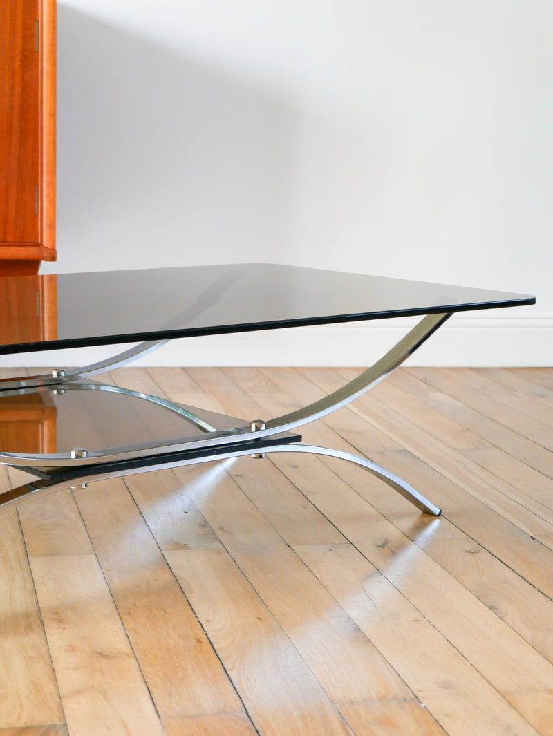 Table Basse Double Plateaux En Verre Fumé Et Chrome - Pieds Arqués Et Berceau - Design - 1970