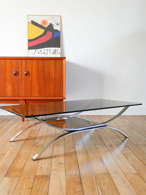 Table Basse Double Plateaux En Verre Fumé Et Chrome - Pieds Arqués Et Berceau - Design - 1970