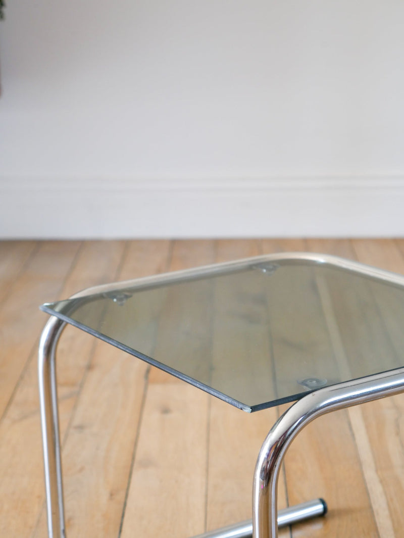 Petite Table En Verre Fumé - Pieds Tubulaires - 1970