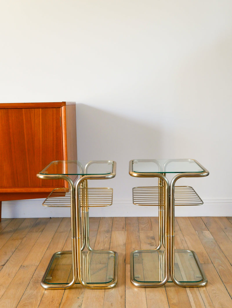 Paire De Tables De Chevets En Laiton Doré Et Verre - Design - 1970