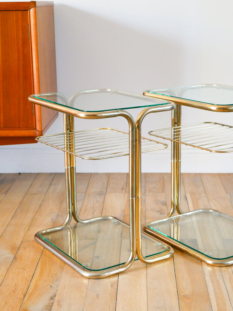 Paire De Tables De Chevets En Laiton Doré Et Verre - Design - 1970