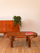 Table Basse Ovale En Rotin Et Bambou Foncé - 1970