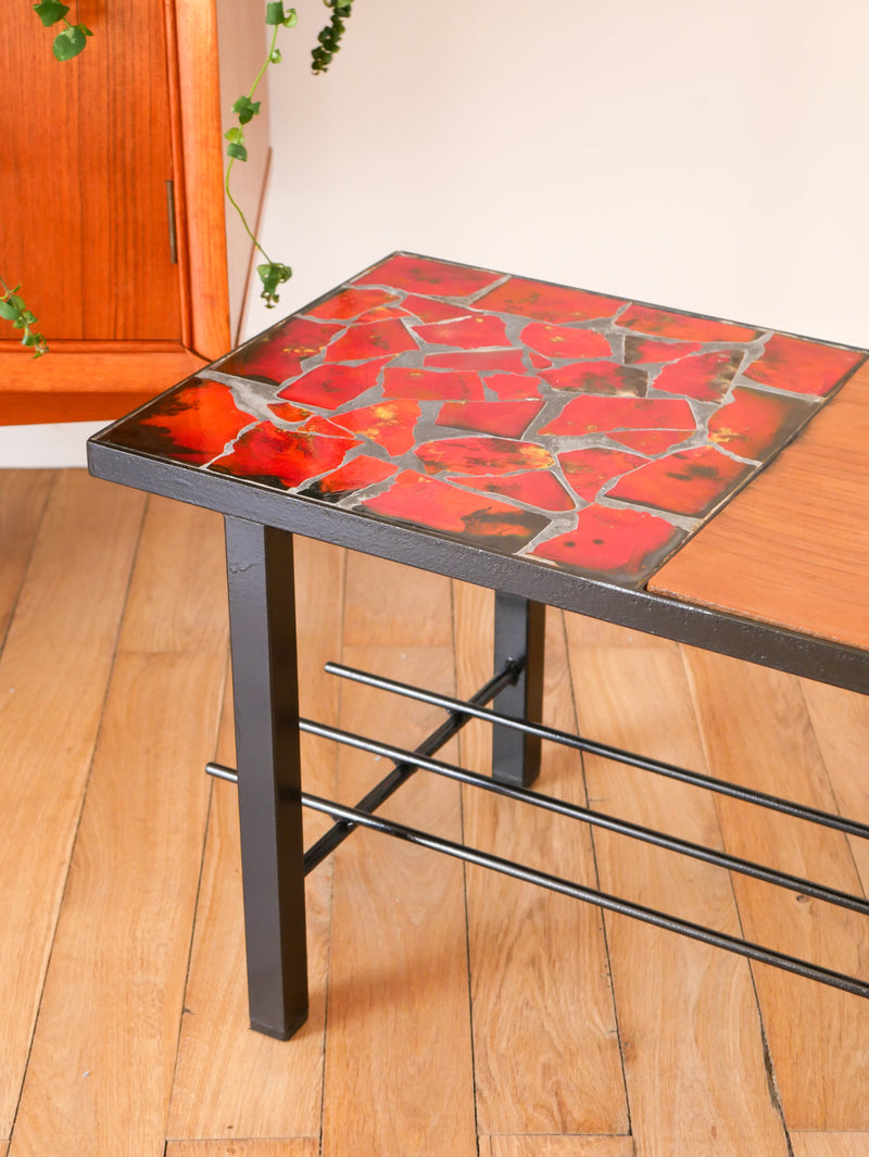 Table Basse En Céramique - Fer Noir Et Céramique - Rouge - Design - 1970