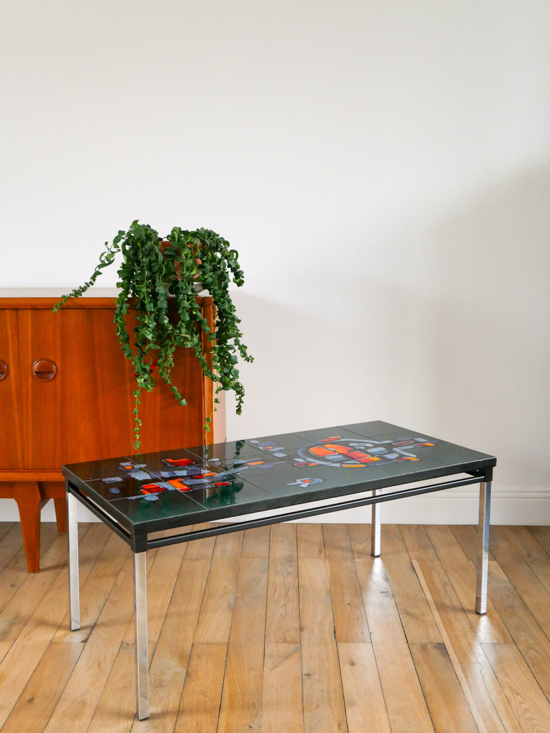 Table Basse En Céramique - Piètements En Fer Et Chrome - Motifs Abstraits - Bleu Et Orange - Design - Space Age - 1970