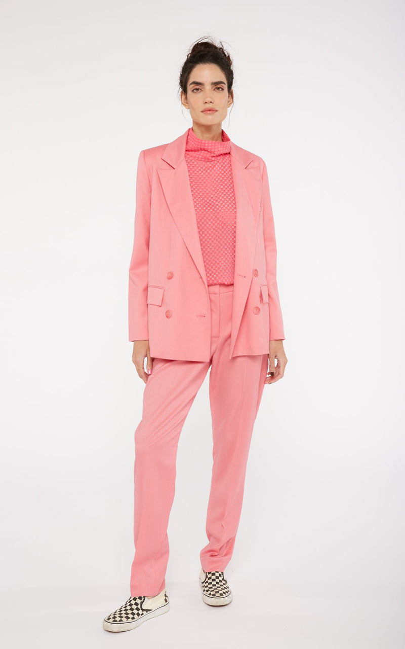 Modetrotter - Valeria Thorens Pink Jacket
