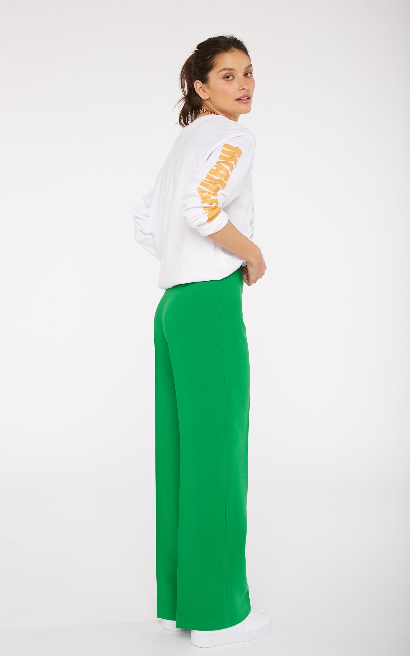 Modetrotter - Pantalón Marcus Wemba Verde