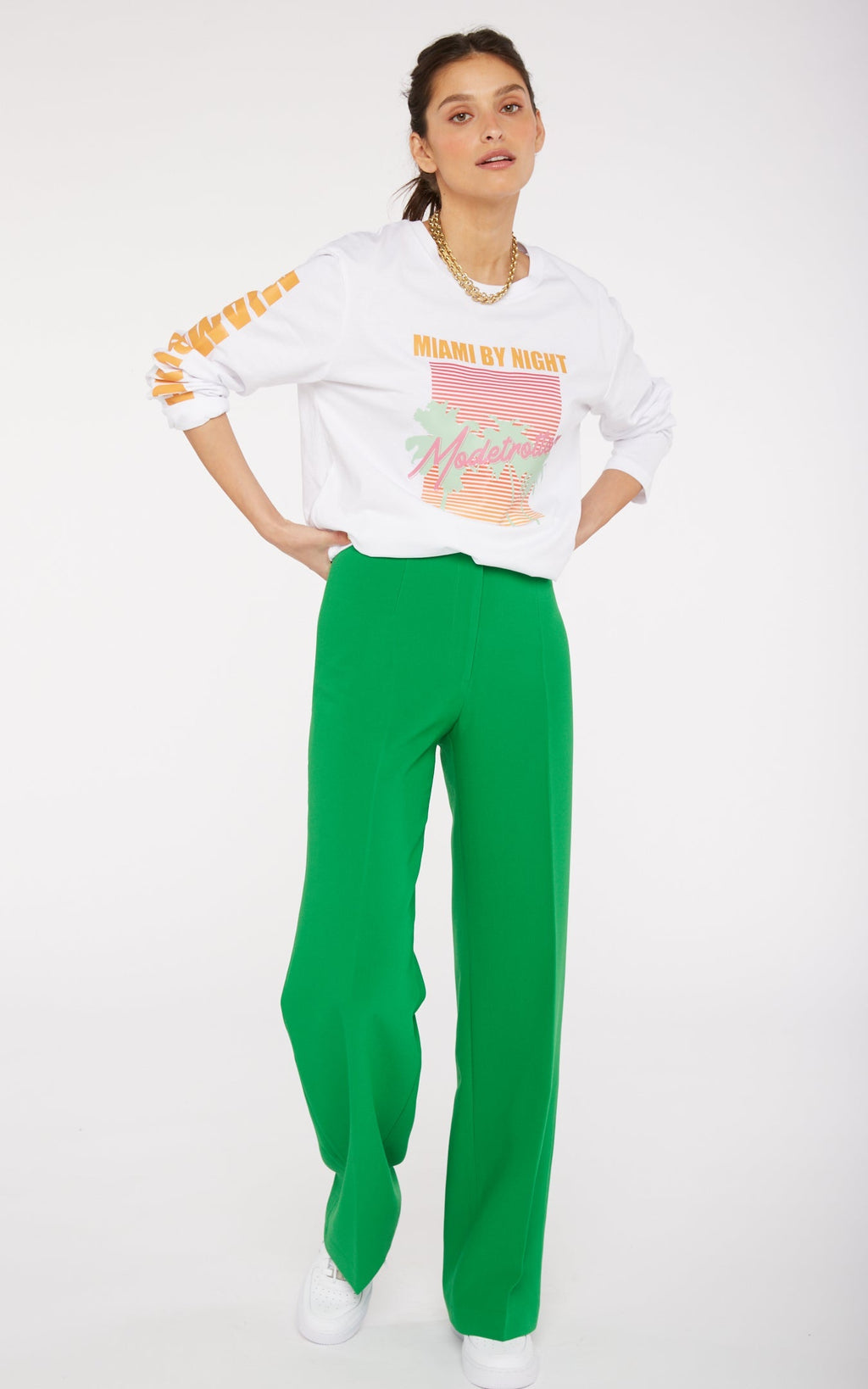 Modetrotter - Pantalón Marcus Wemba Verde