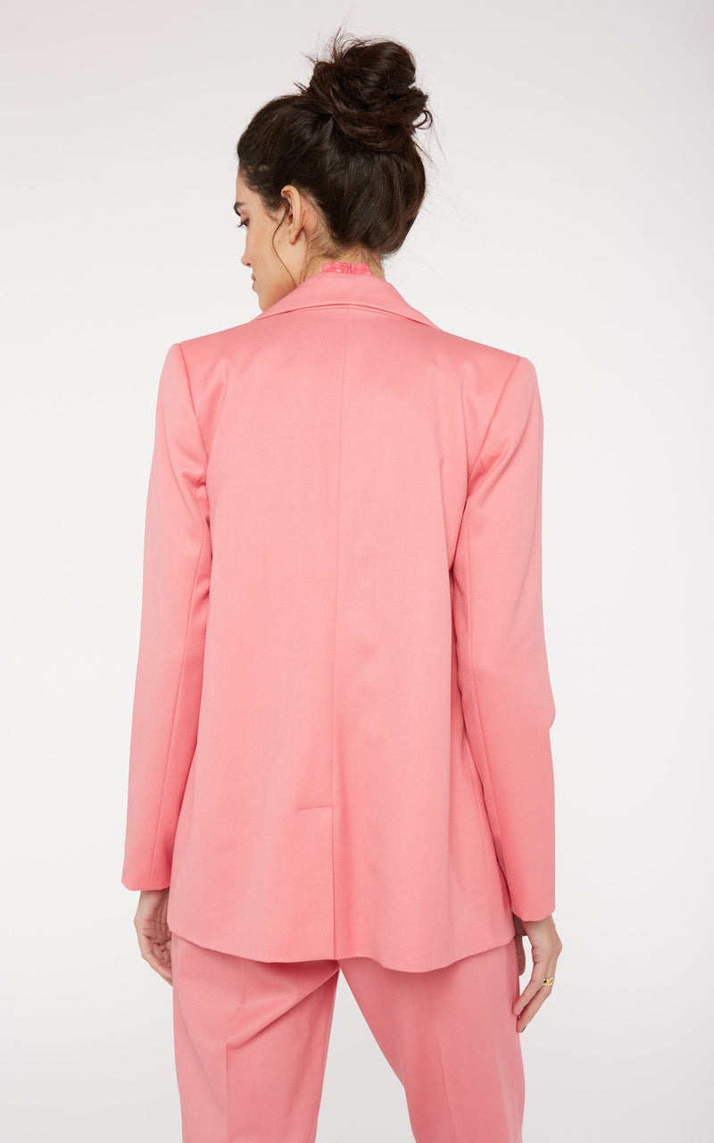 Modetrotter - Valeria Thorens Pink Jacket