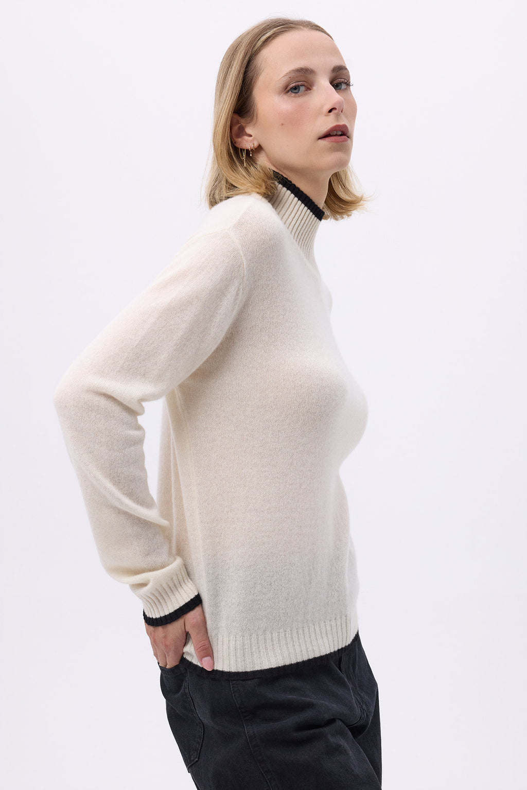 Pull Col Montant À Liseret F Mona - Blanc Noir - Femme