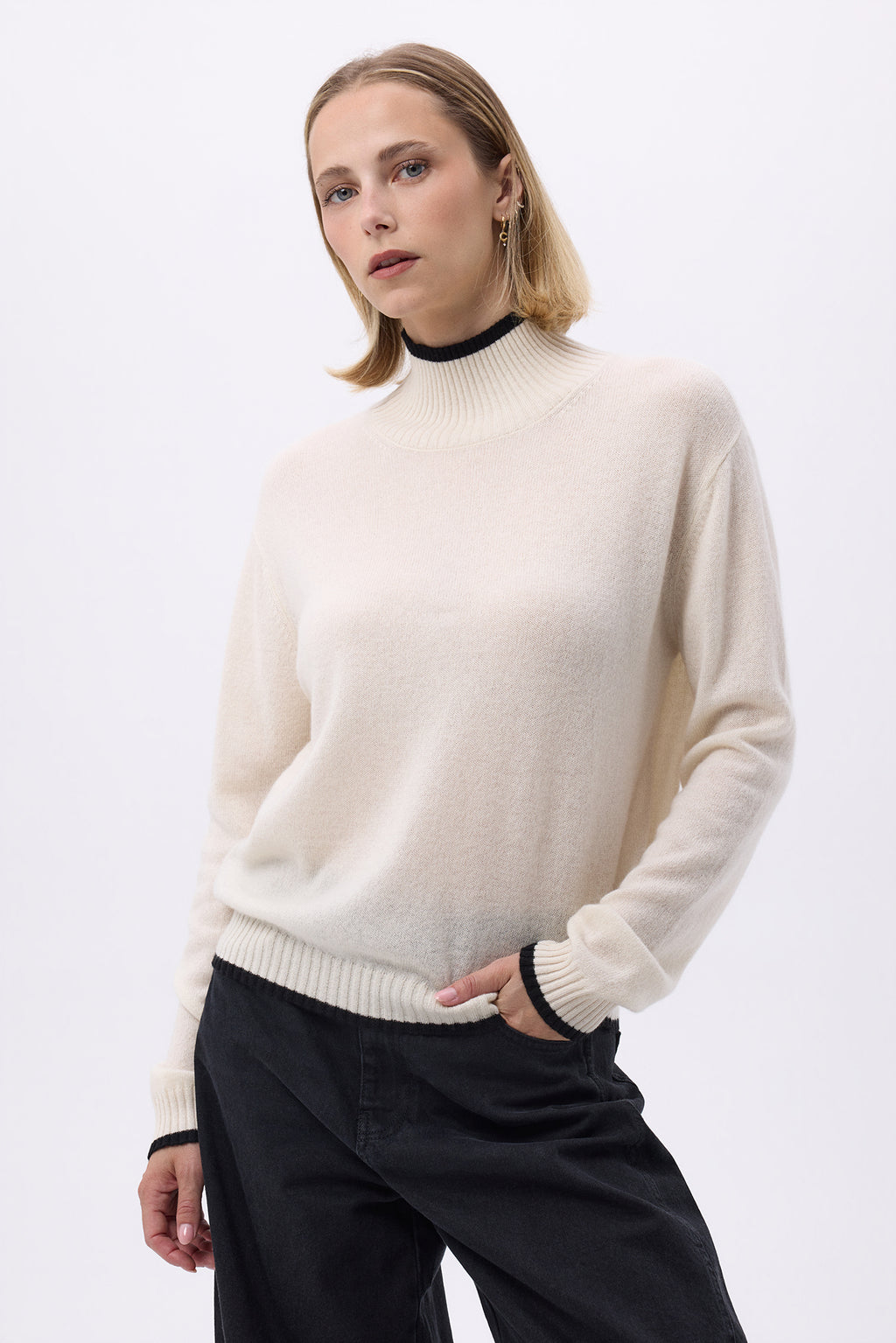 Pull Col Montant À Liseret F Mona - Blanc Noir - Femme