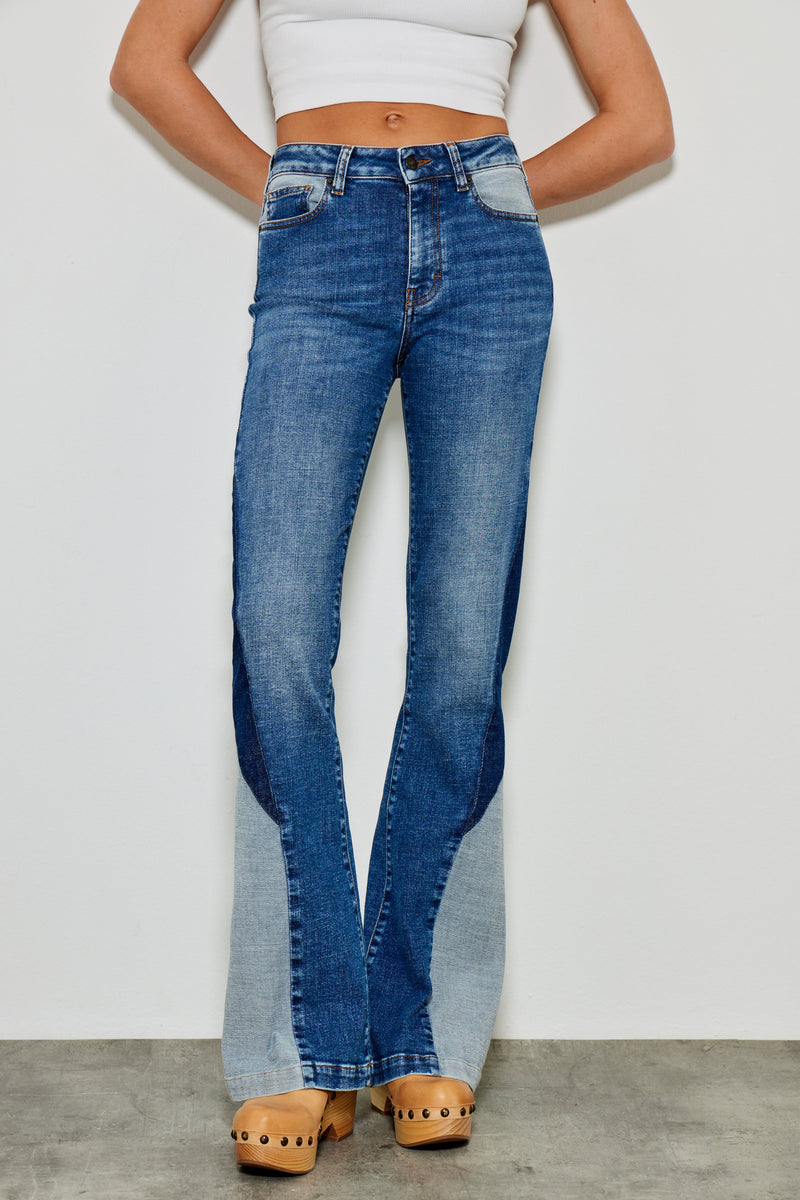 331 Monica Jeans Flare