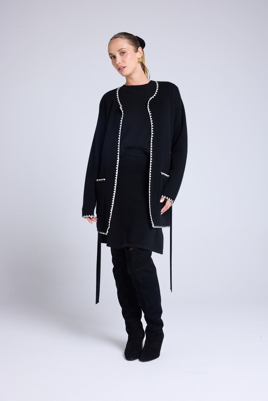 Veste Longue Bordures Contrastées Monique - Noir Blanc