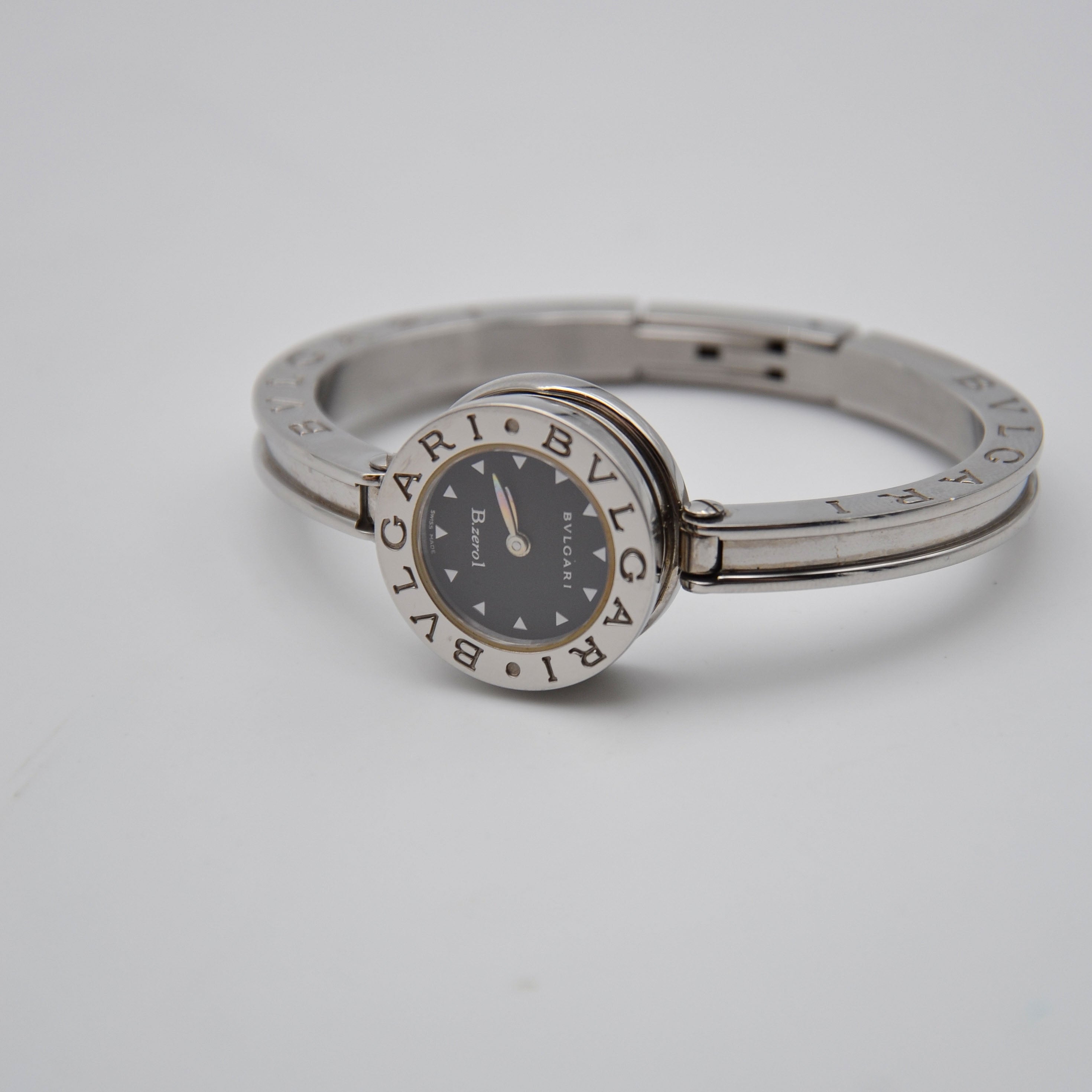 Reloj Bulgari B.Zero1 Bz22S Acero Esfera Negra Pulsera Rígida