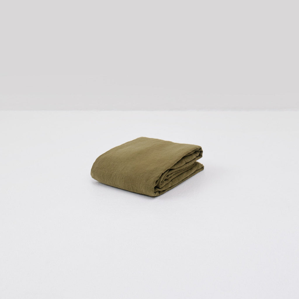 Drap plat lin lavé vert olive francais haut de gamme maison Most