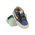 Pom d'Api – Pom D'Api - Mousse Backy - Bleu Électrique/Orange/Noir, chaussures enfant bleues et noires avec des scratchs, vue de face