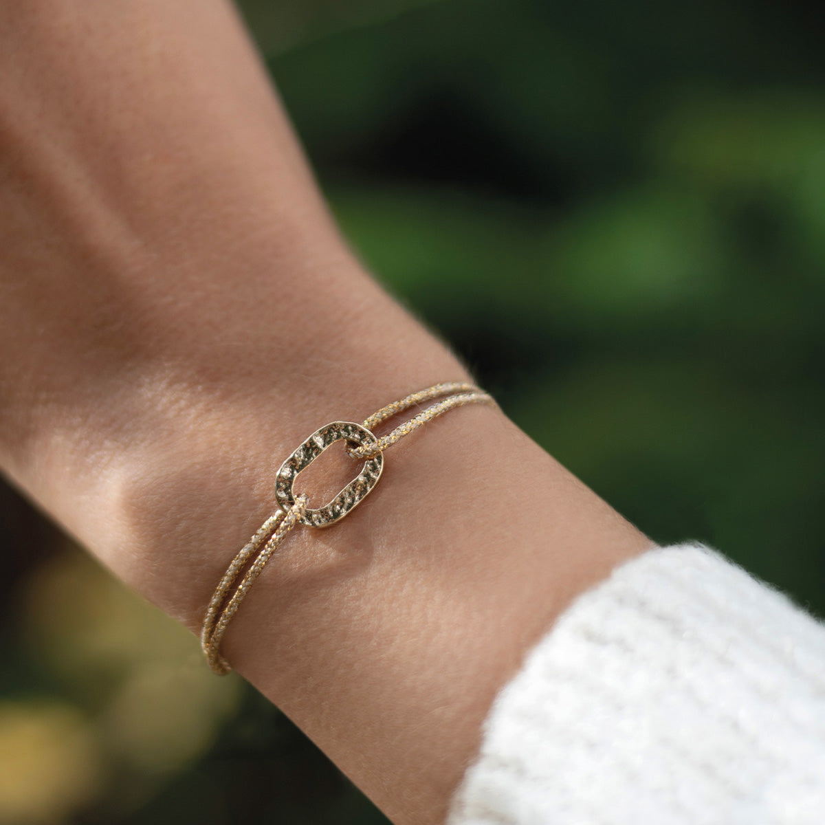 Brasse Bracelet - Glittery Gold