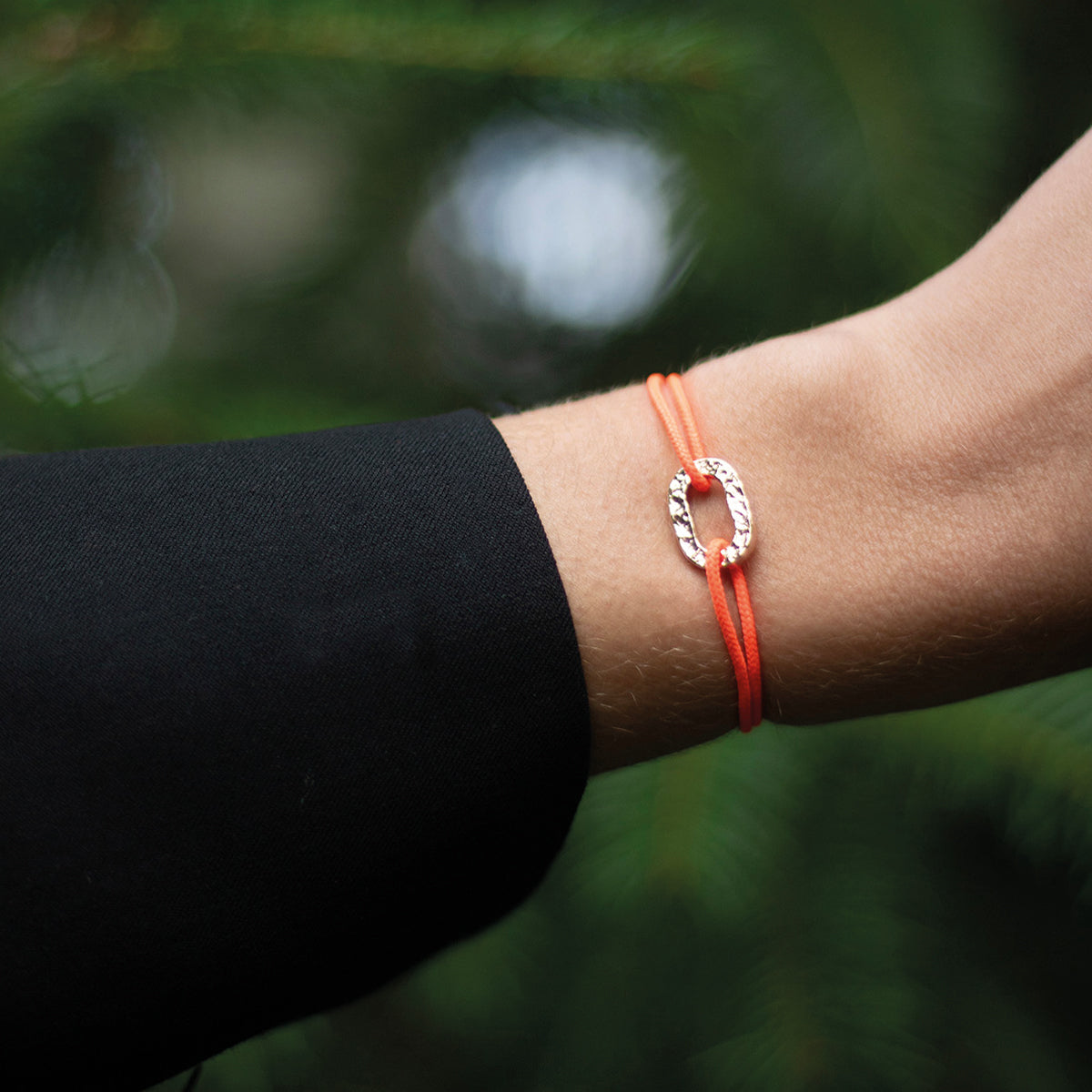 Cadene Bracelet - Glittery Black Gold