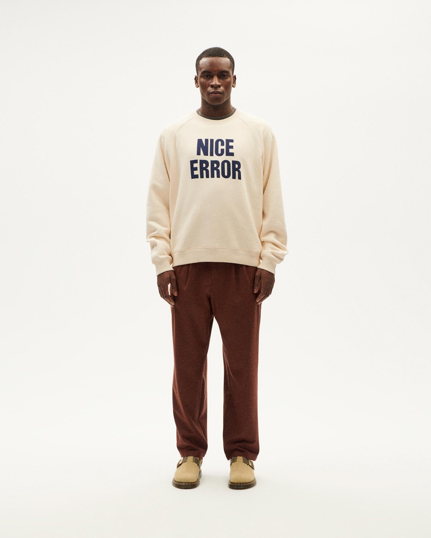 Sudadera blanca Nice error Pepe sostenible-2