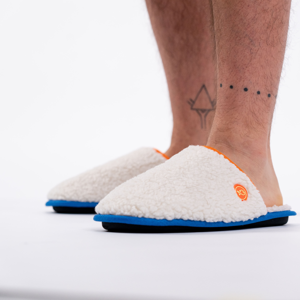 Chaussons En Sherpa Beige Et Orange