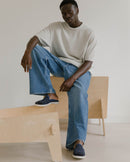 Mule homme laine, marine océan Angarde porté lifestyle porté 