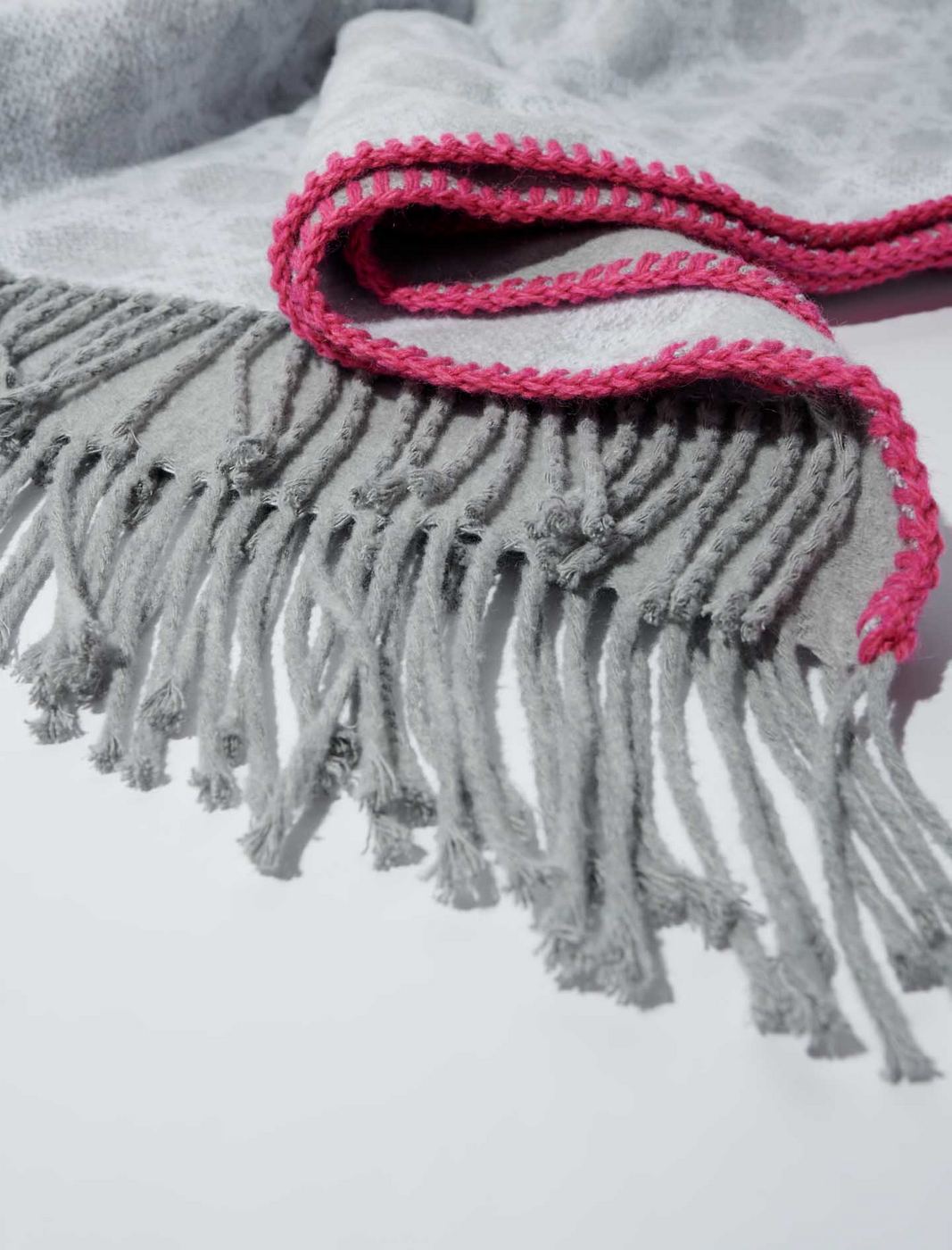 Emona Scarf - Pearl Grey